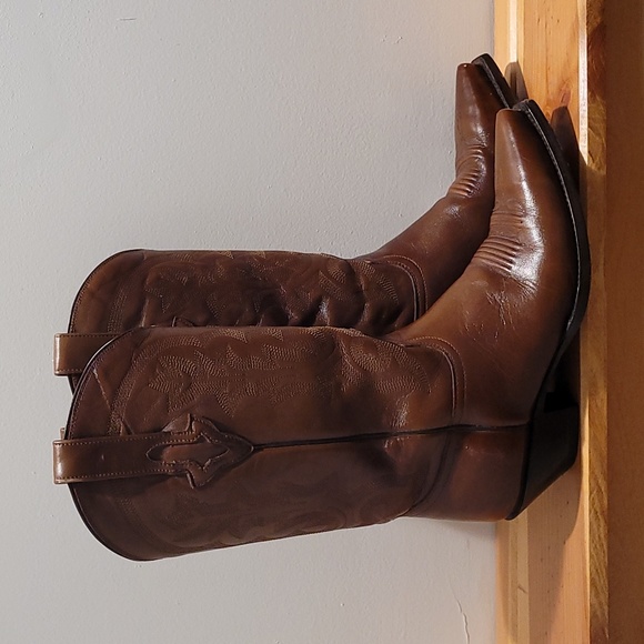 resistol ranch Shoes - Women's Resistol Brown leather cowboy boots size 9